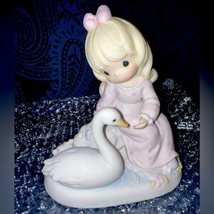 Precious Moments by Enesco 1999